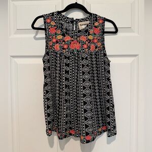 Savanna Jane Black and Red Patterned Blouse